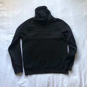 H&M men’s medium black sweater